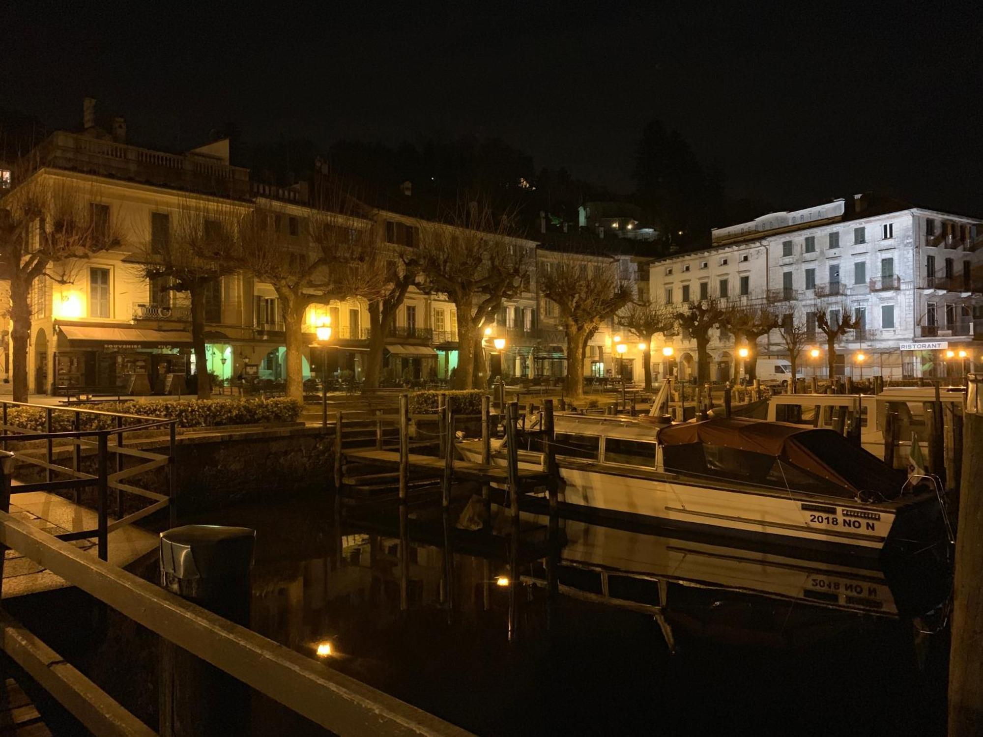 -Ortaflats- Appartamento L'Angolo Orta San Giulio Exterior foto