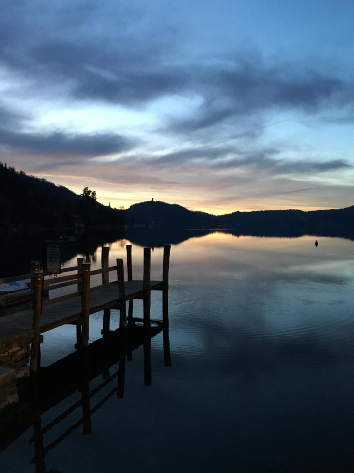 -Ortaflats- Appartamento L'Angolo Orta San Giulio Exterior foto