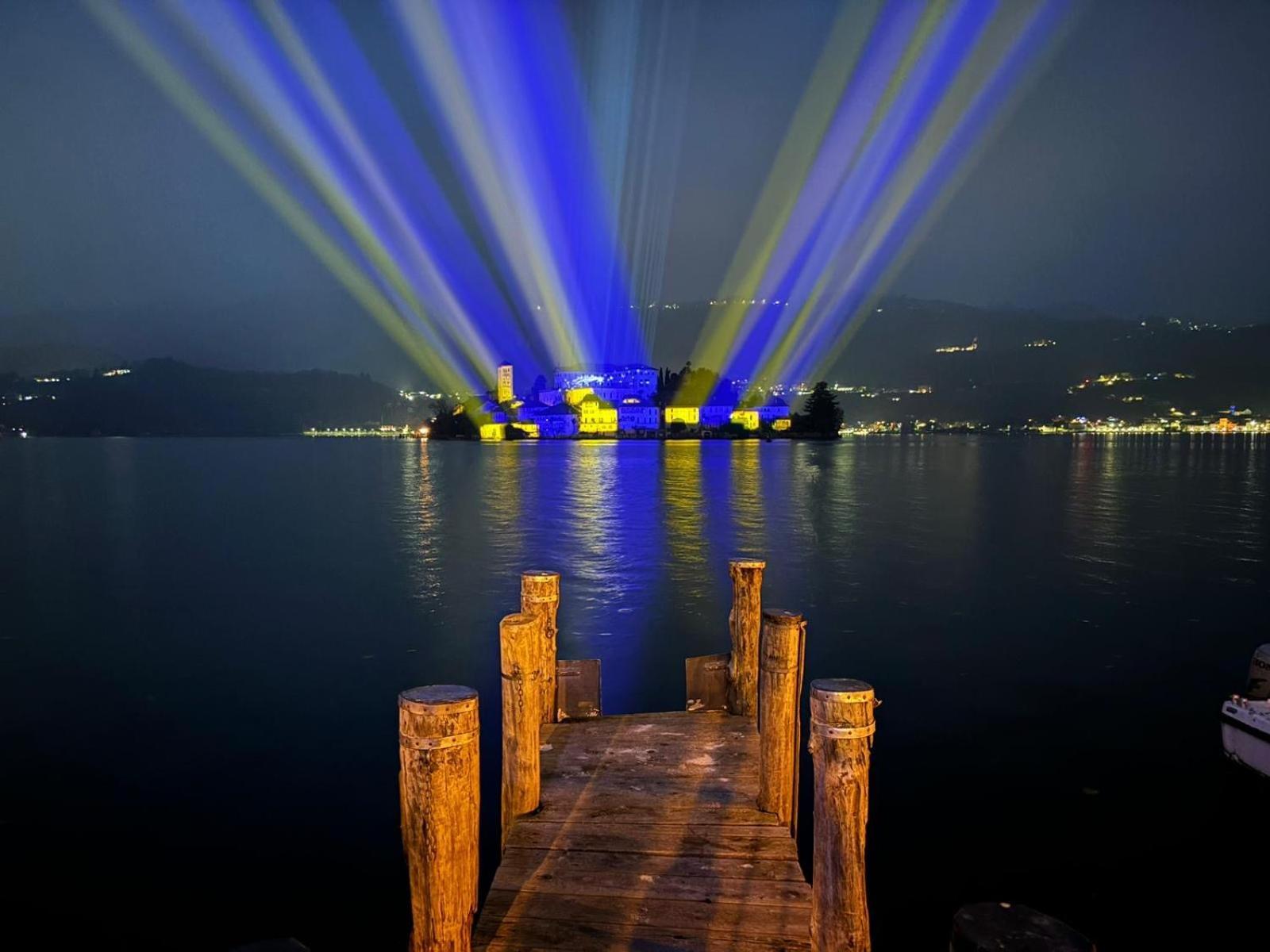 -Ortaflats- Appartamento L'Angolo Orta San Giulio Exterior foto